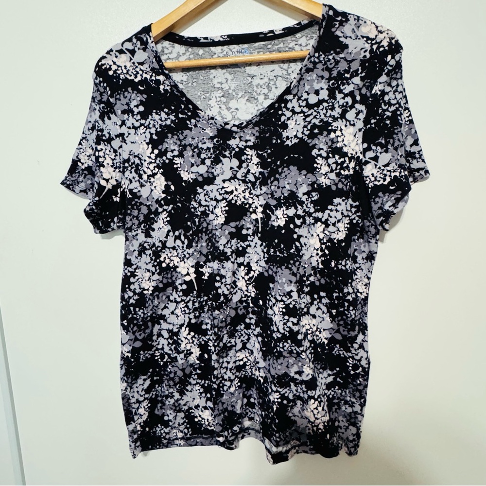 Croft & Barrow The Classic Tee T-Shirt Size XL Splatter Abstract Black and White